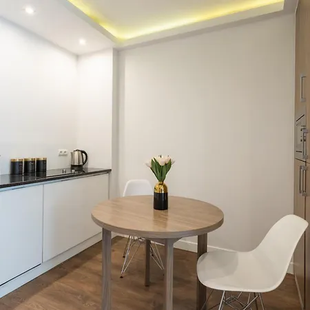 Golden - Browary Warszawskie - Luxury & Cozy - Oxygen Residence- Wronia Varşova