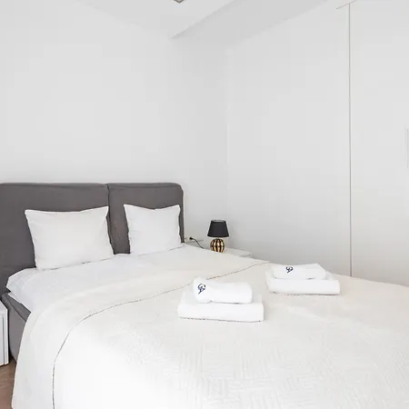 Golden - Browary Warszawskie Elegant & Cozy In Wronia