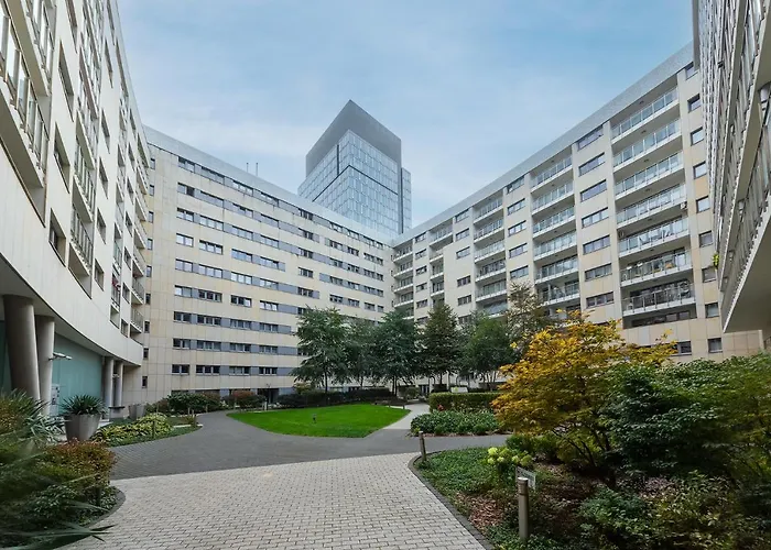 Golden - Browary Warszawskie Elegant & Cozy In Wronia Varsó