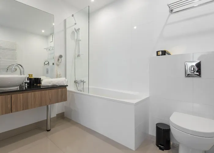 Golden - Browary Warszawskie Elegant & Cozy In Wronia Apartman