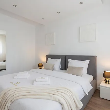 Golden - Browary Warszawskie Elegant & Cozy In Wronia Daire Varşova